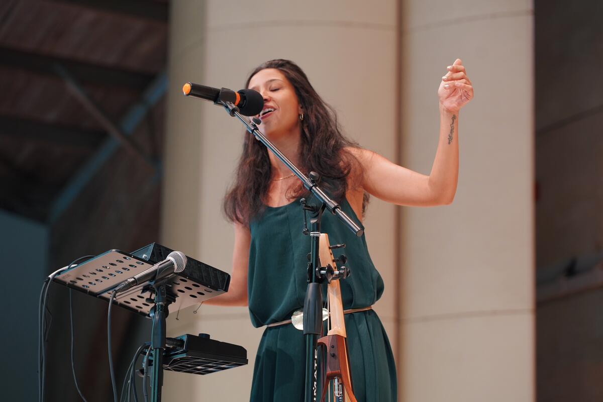 Usdan Summer Camp for the Arts Natie performs