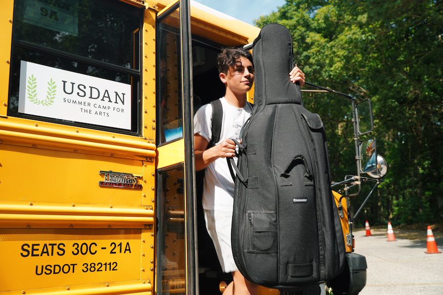 Usdan Summer Camp for the Arts students arrive on campus