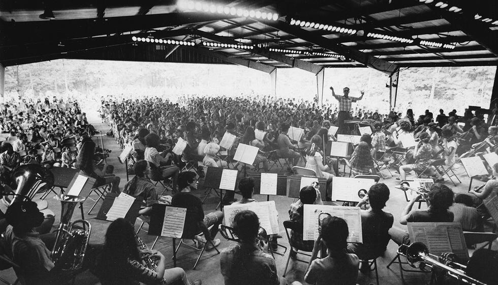 campers perform at Usdan